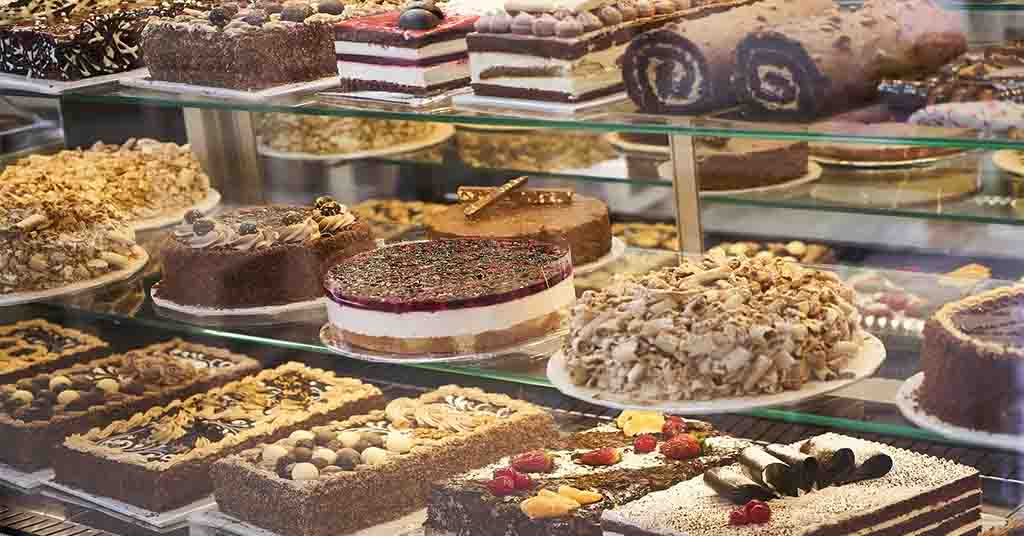 محلات كيك في العين